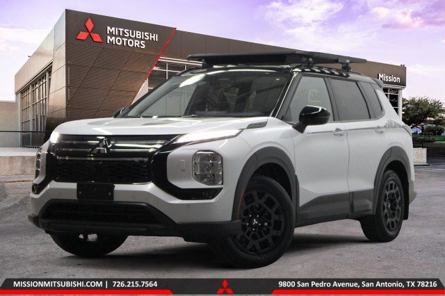 New 2026 Mitsubishi Outlander Trail Edition