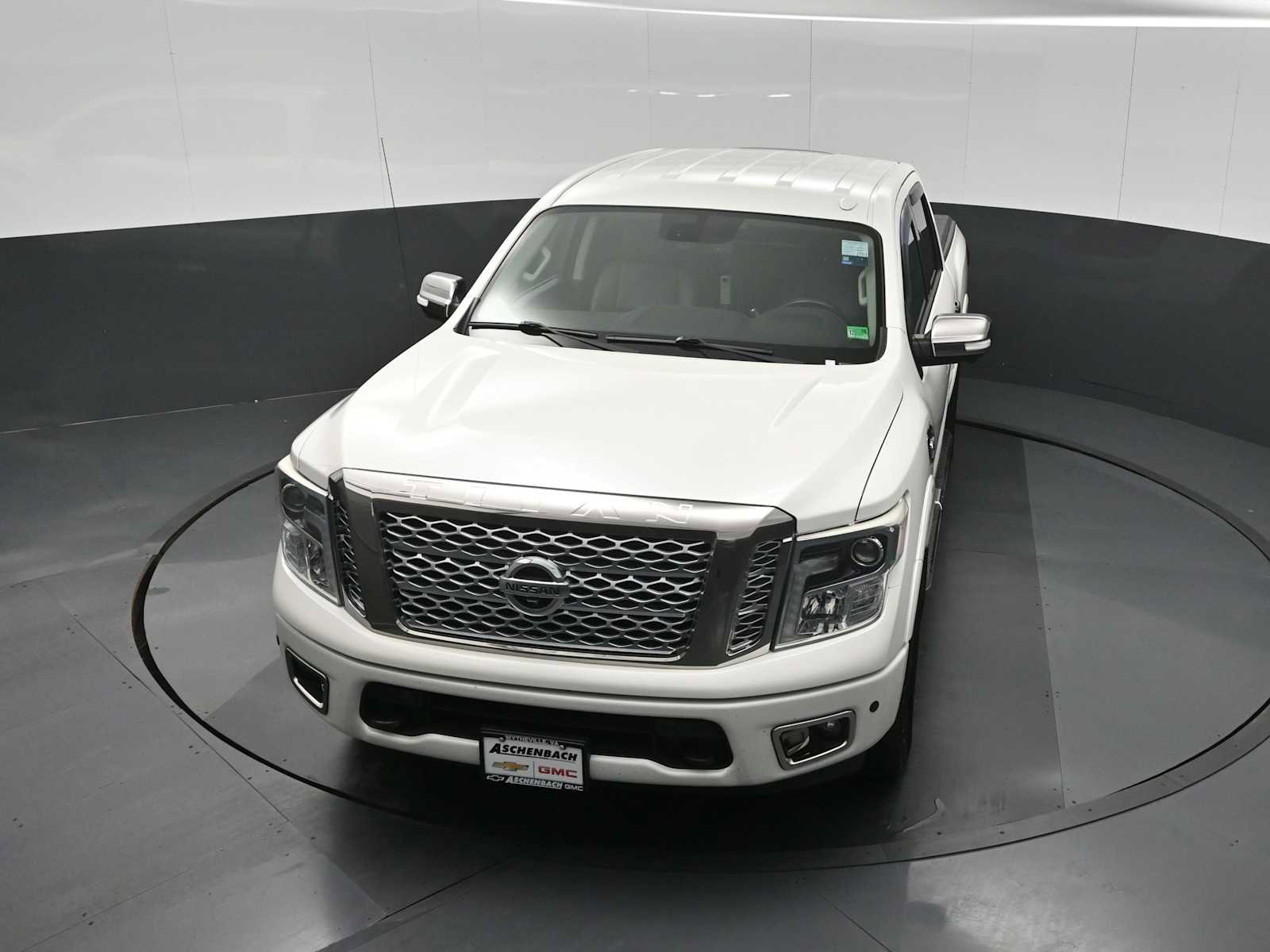 Used 2017 Nissan Titan Platinum Reserve image 16