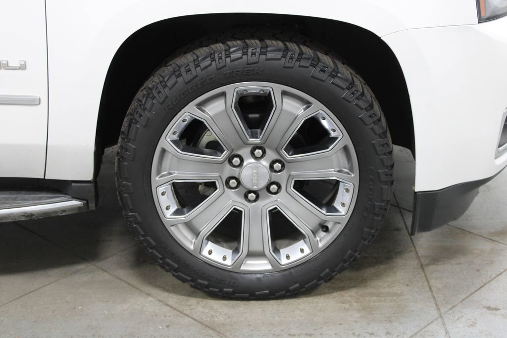 Used 2016 GMC Yukon Denali w/ Open Road Package image 14