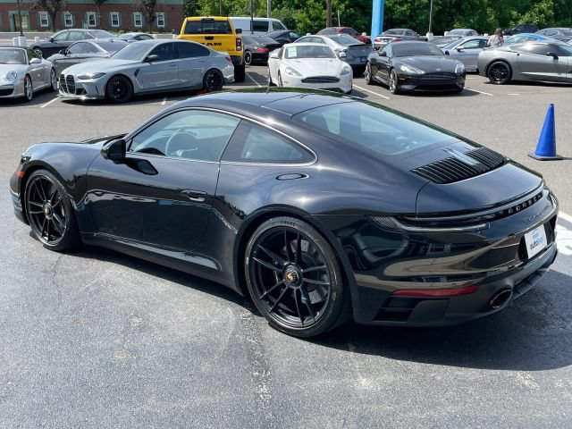 Used 2022 Porsche 911 Carrera 4 GTS AWD/4WD image 10