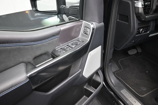 Used 2026 Ford F250 Platinum AWD/4WD image 14