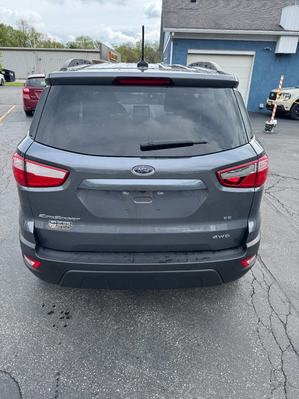 Used 2018 Ford EcoSport SE w/ SE Convenience Package image 8