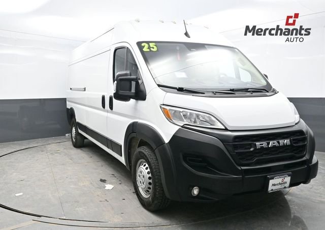 Used 2025 RAM ProMaster 2500 w/ Convenience Group image 1