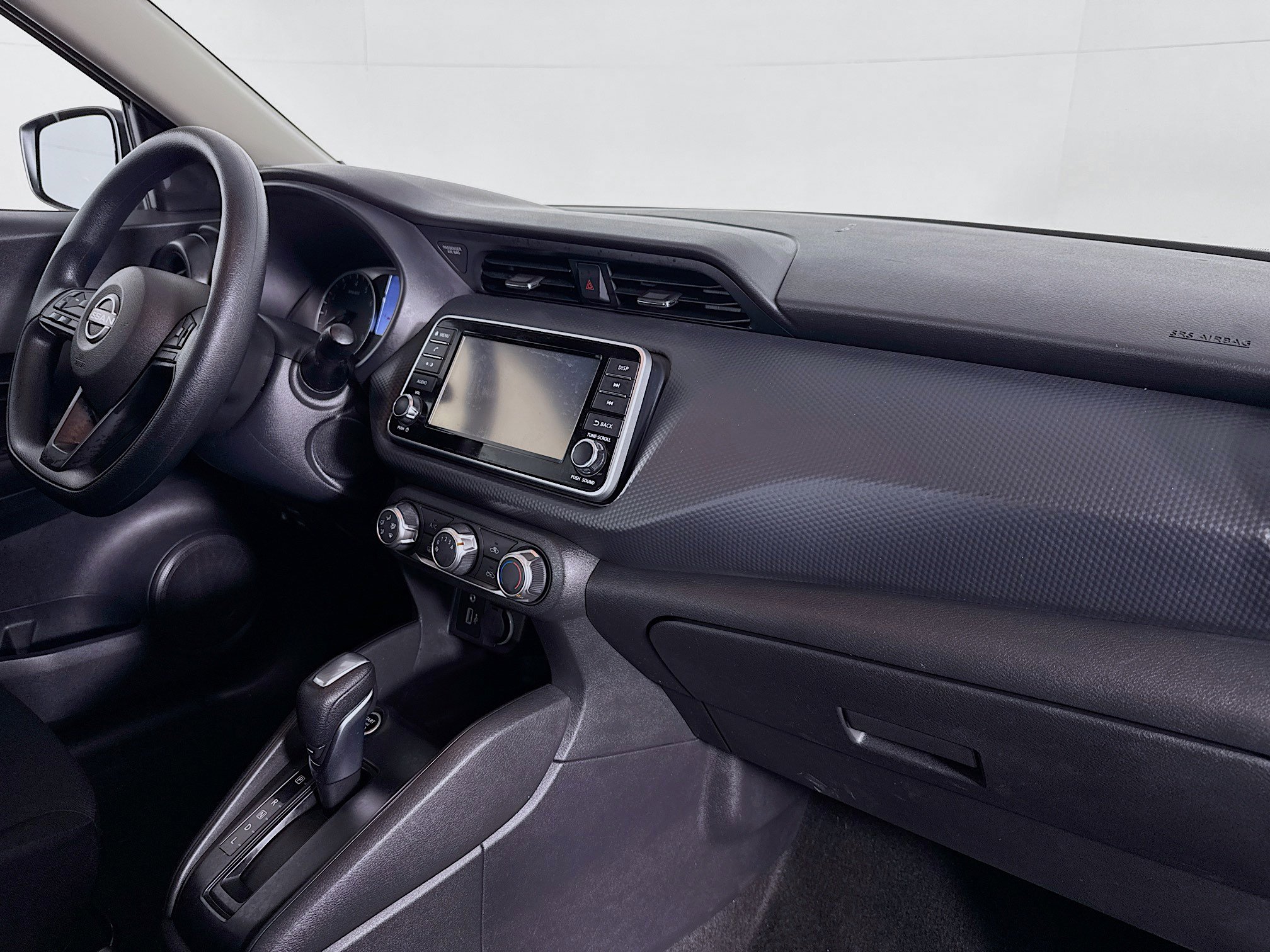 Used 2023 Nissan Kicks S image 29