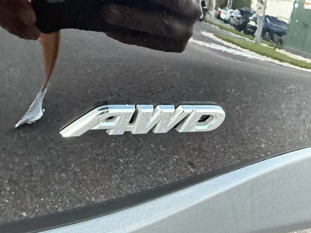 Used 2024 Toyota RAV4 XLE Premium image 17