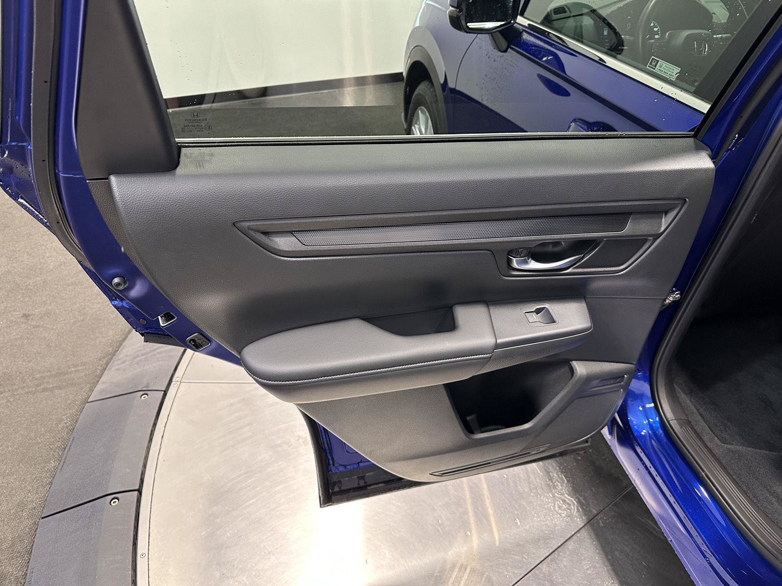 Certified 2024 Honda CR-V EX image 27