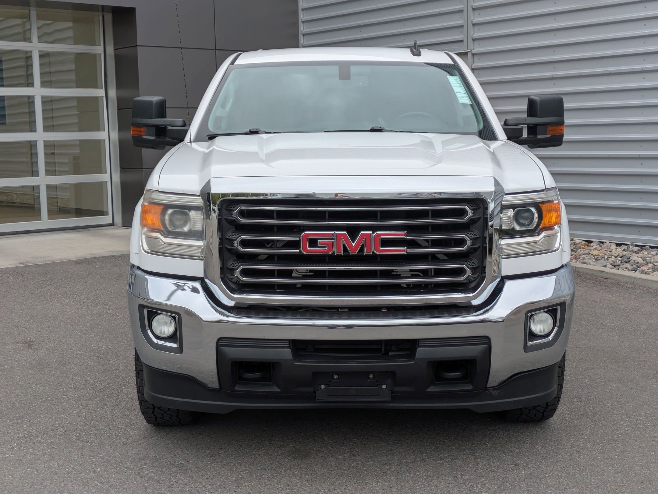 Used 2015 GMC Sierra 3500 SLE w/ SLE Preferred Package image 9