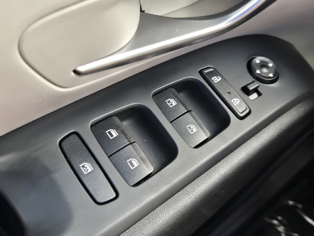 Certified 2024 Hyundai Tucson SEL FWD image 26