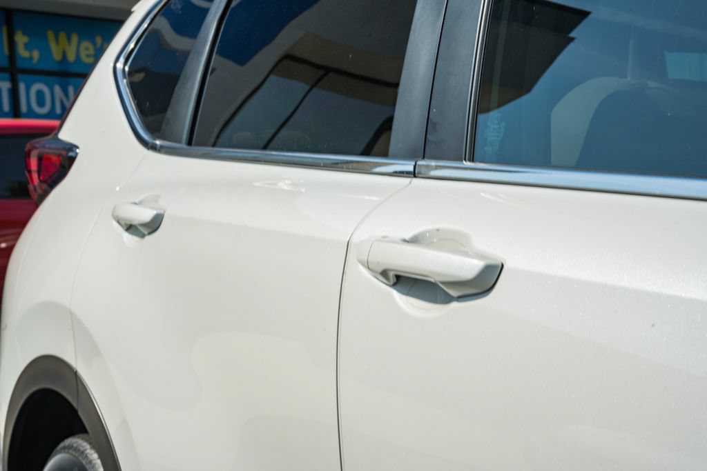 Used 2021 Honda CR-V Touring image 16
