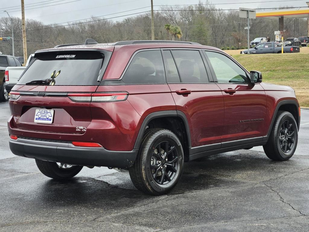 New 2026 Jeep Grand Cherokee Altitude image 6