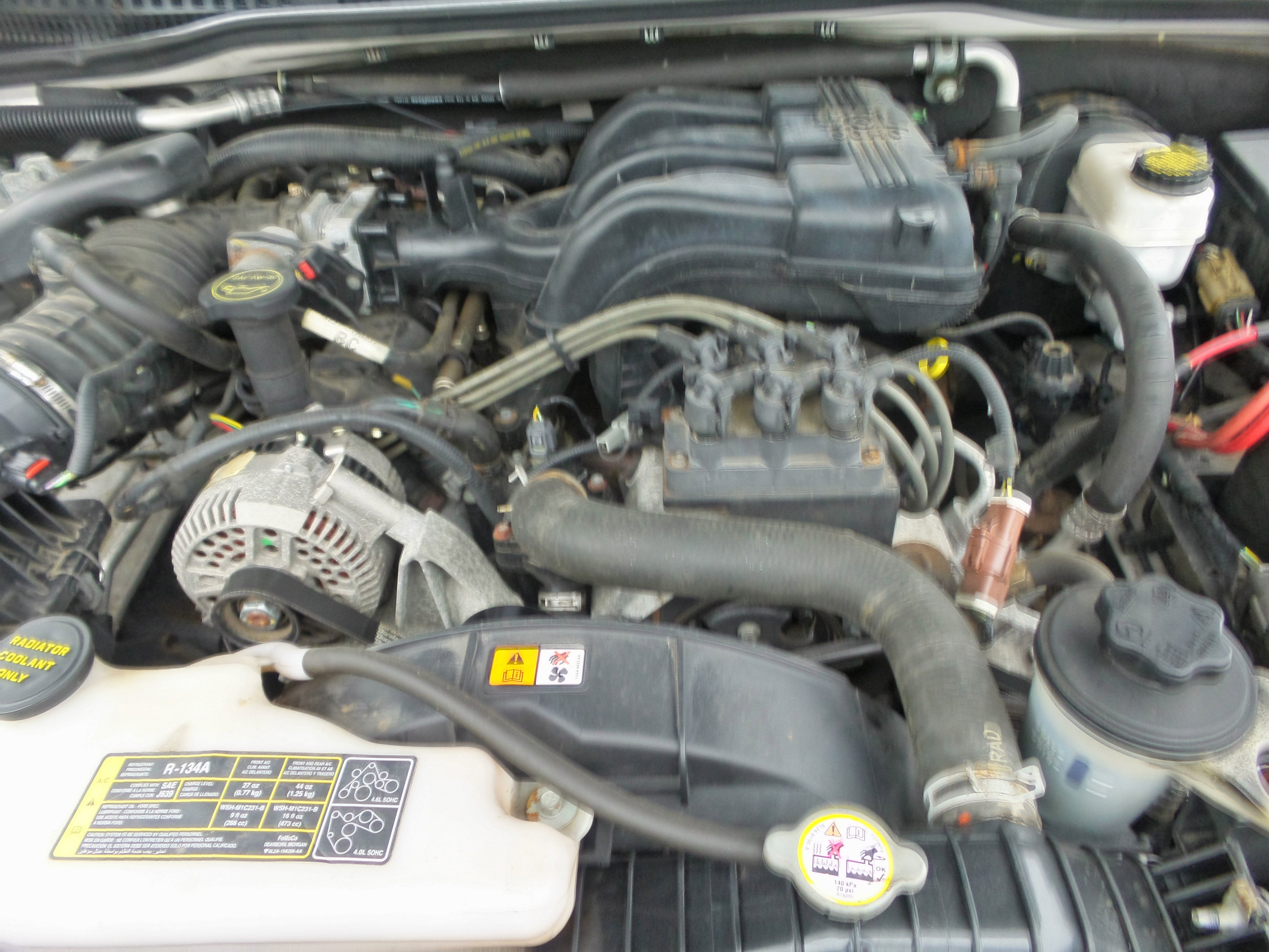 Used 2008 Ford Explorer Sport Trac XLT AWD/4WD image 34