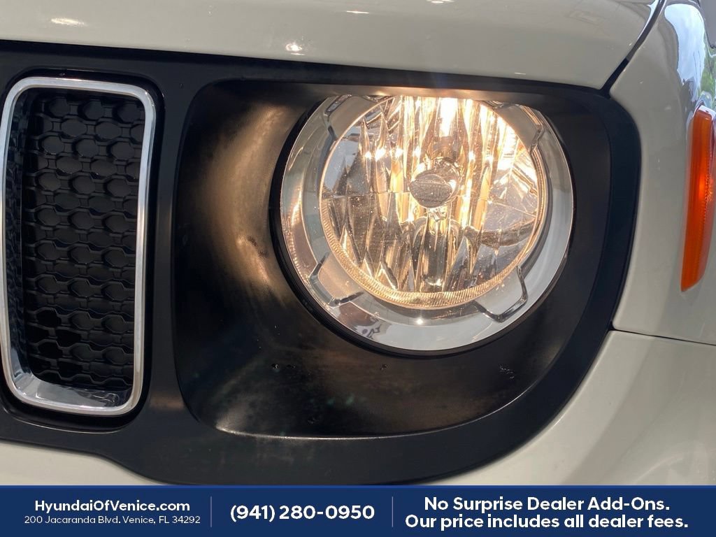 Used 2021 Jeep Renegade Latitude FWD image 31