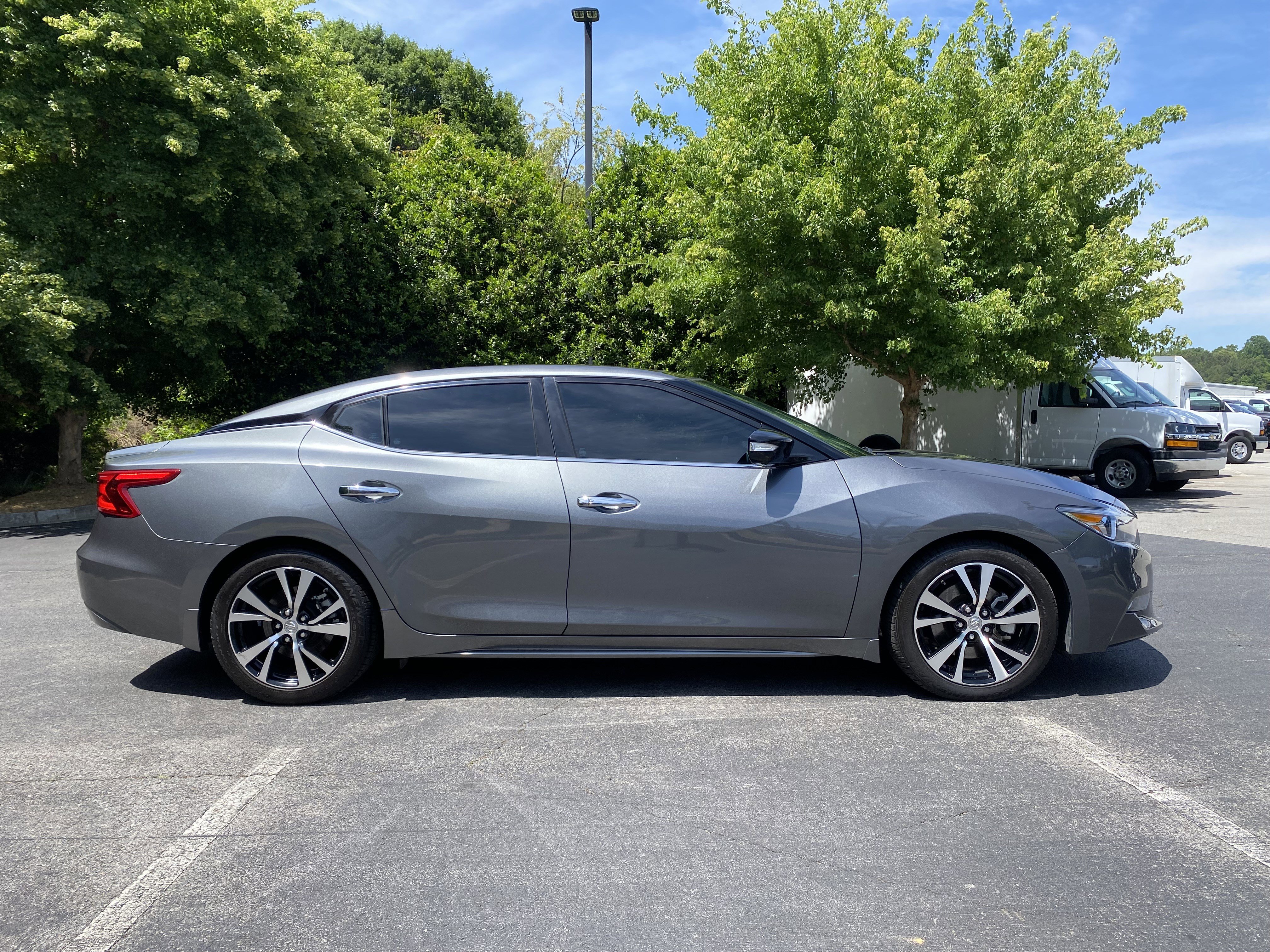 Used 2018 Nissan Maxima Platinum FWD image 10