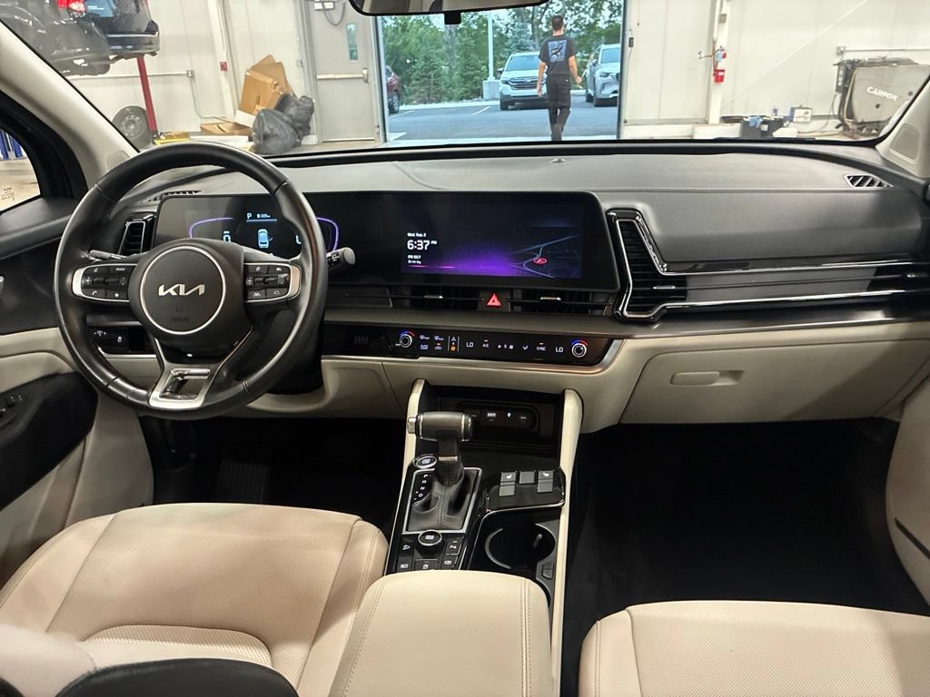 Certified 2023 Kia Sportage EX FWD image 22