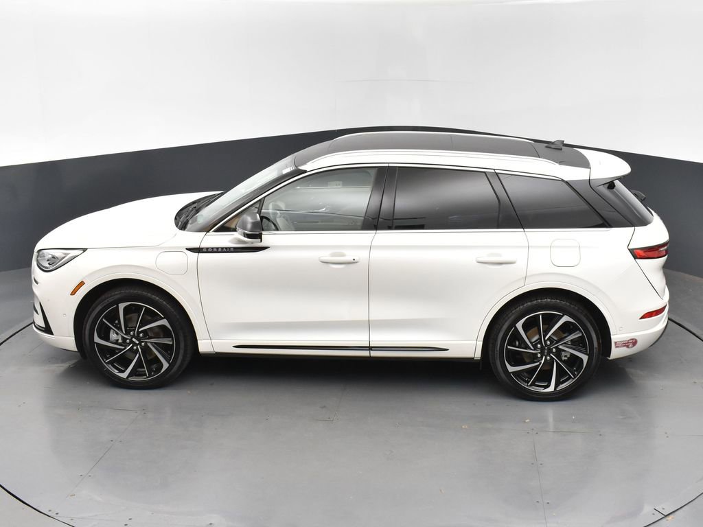 Used 2024 Lincoln Corsair Grand Touring w/ Equipment Group 302A image 29