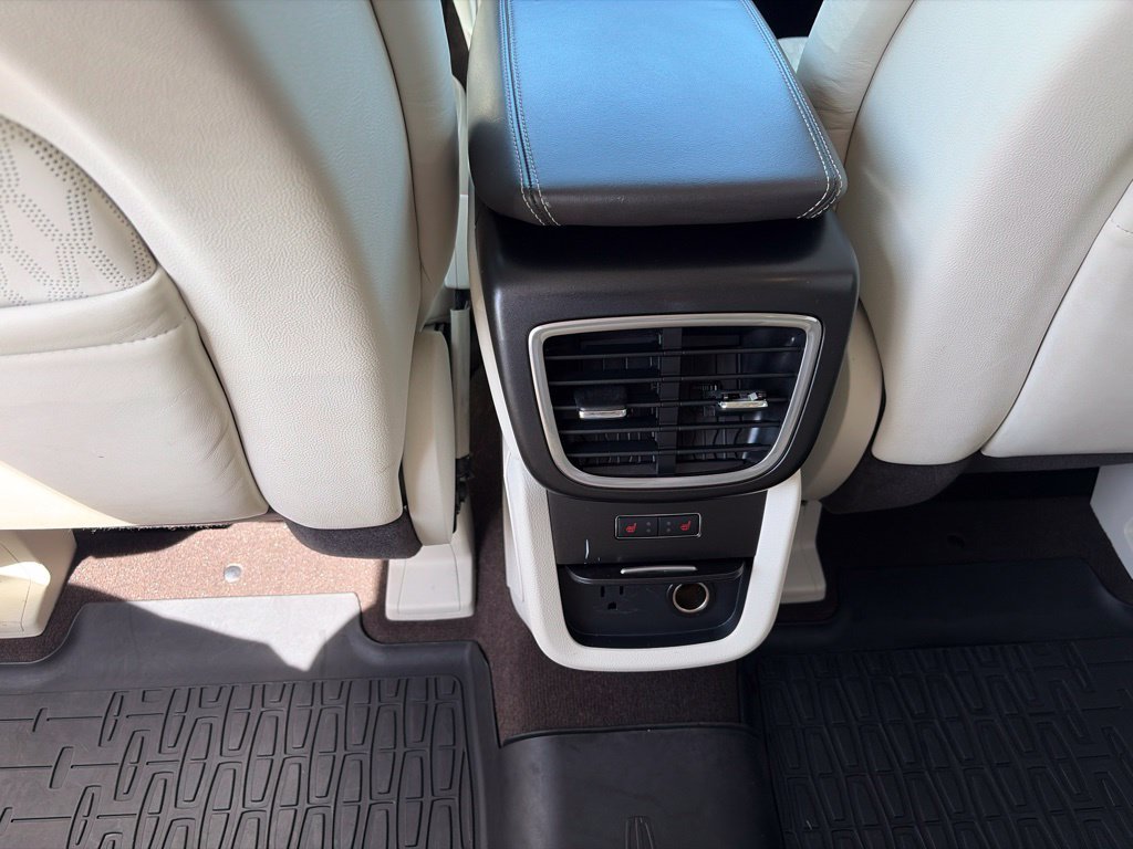Used 2019 Lincoln Nautilus Black Label AWD/4WD image 21