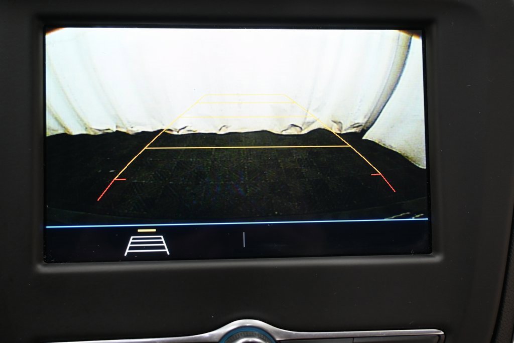 Used 2019 Chevrolet Equinox LT w/ Driver Convenience Package image 14