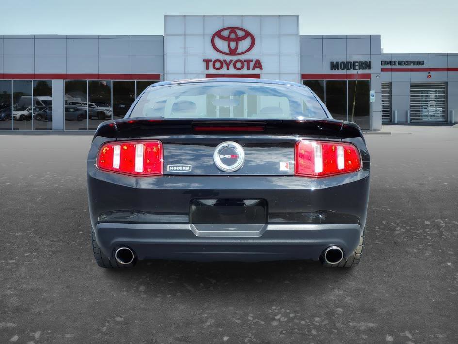 Used 2010 Ford Mustang GT image 6