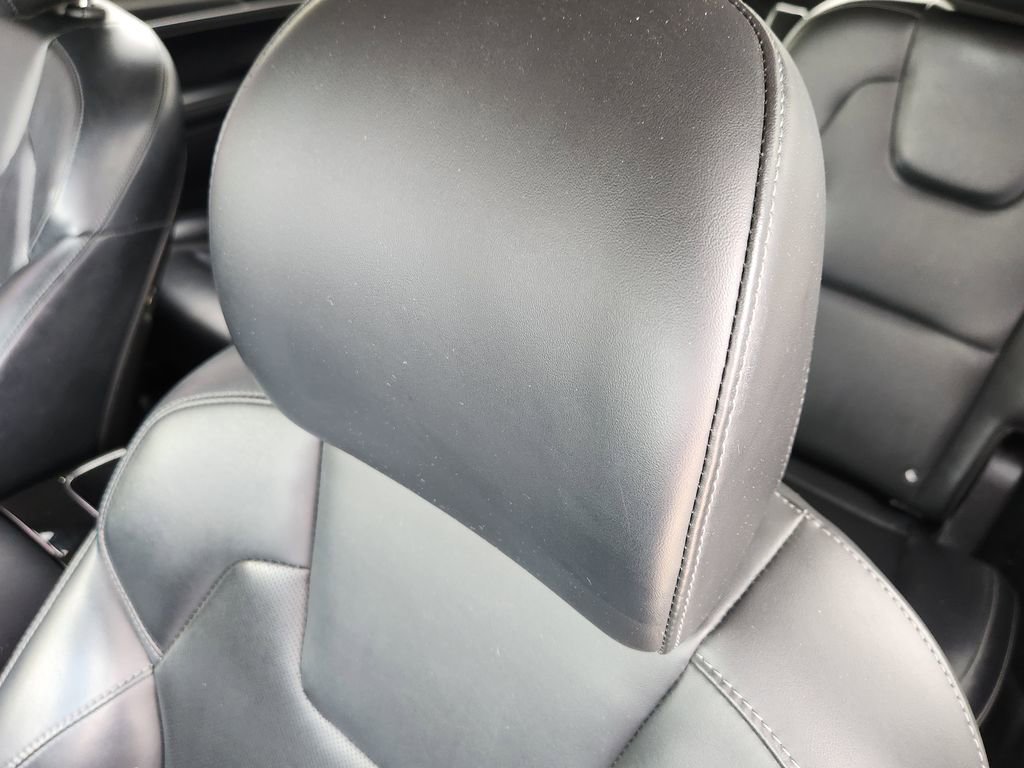 Used 2022 Kia Telluride S FWD image 14
