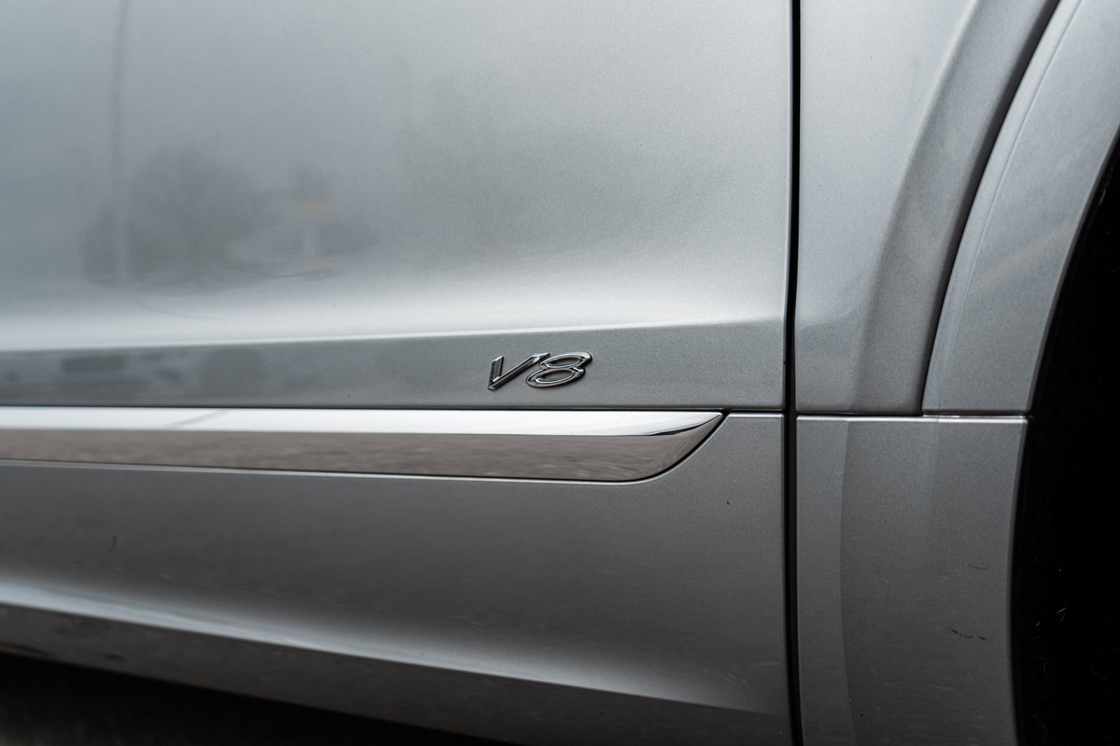 Used 2022 Bentley Bentayga image 17