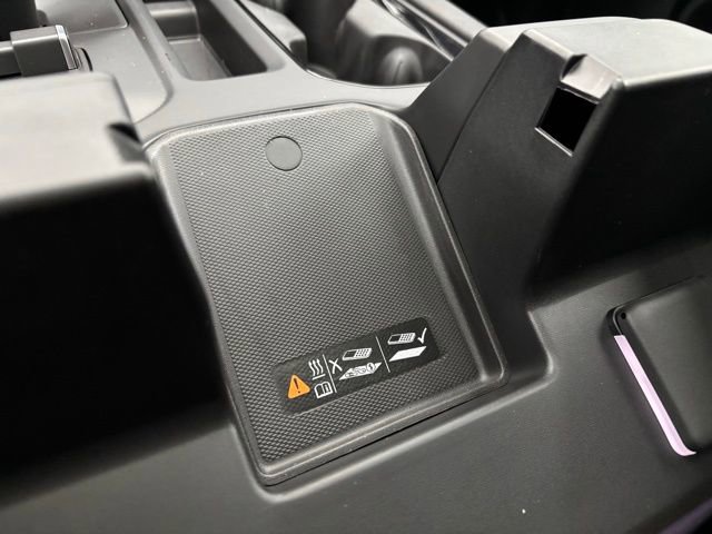 New 2026 GMC Sierra 1500 AT4 w/ Technology Package image 34