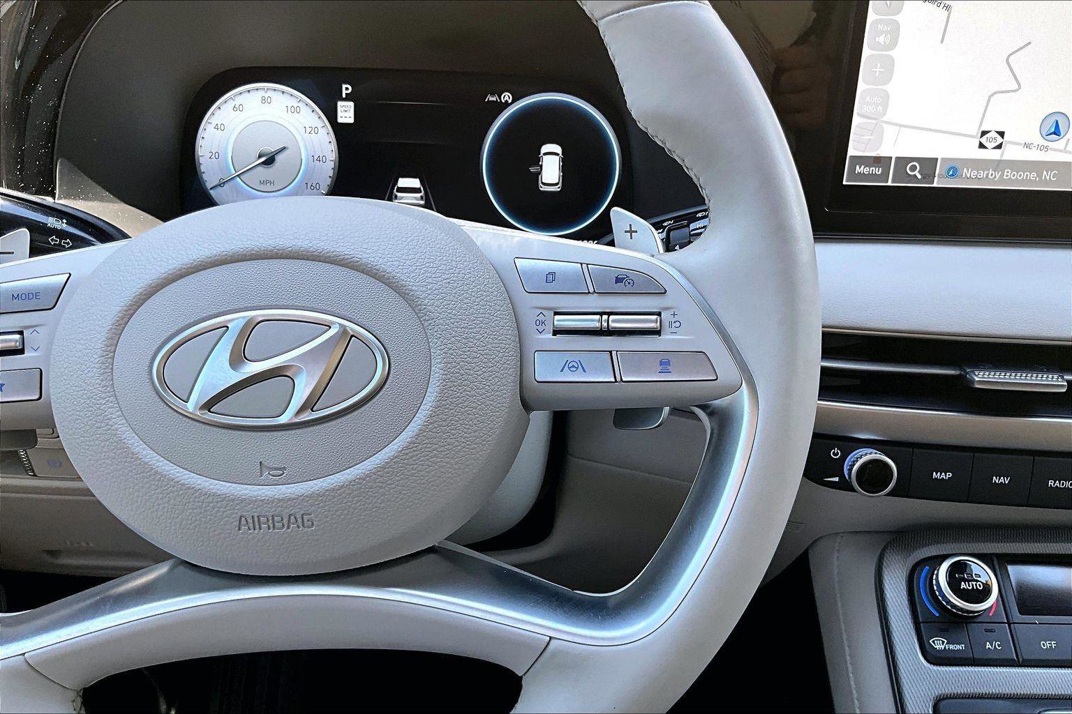 Used 2024 Hyundai Palisade Limited AWD/4WD image 20
