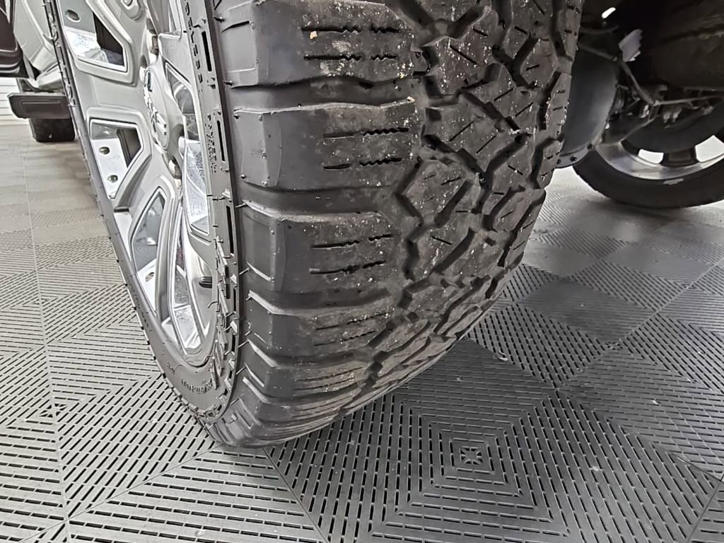 Used 2018 GMC Sierra 1500 Denali w/ Denali Ultimate Package image 43