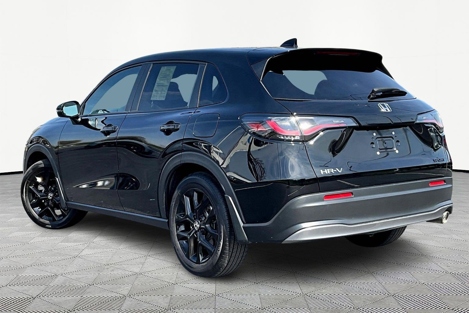 Certified 2024 Honda HR-V Sport image 4
