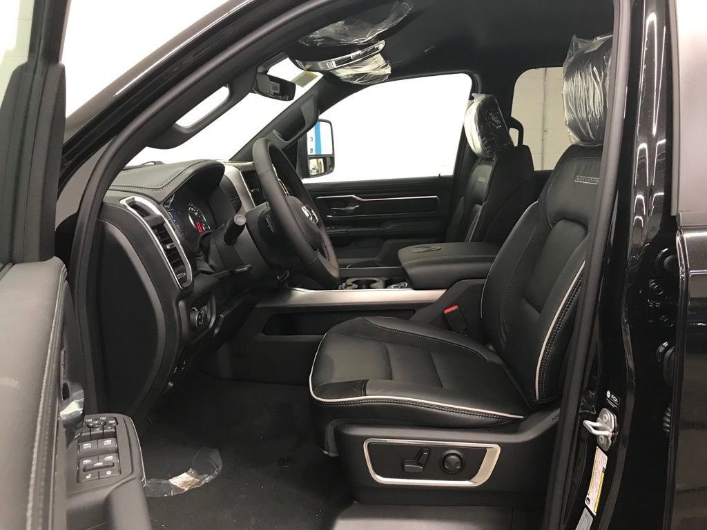 New 2026 RAM 1500 Laramie w/ Sport Appearance Package image 12