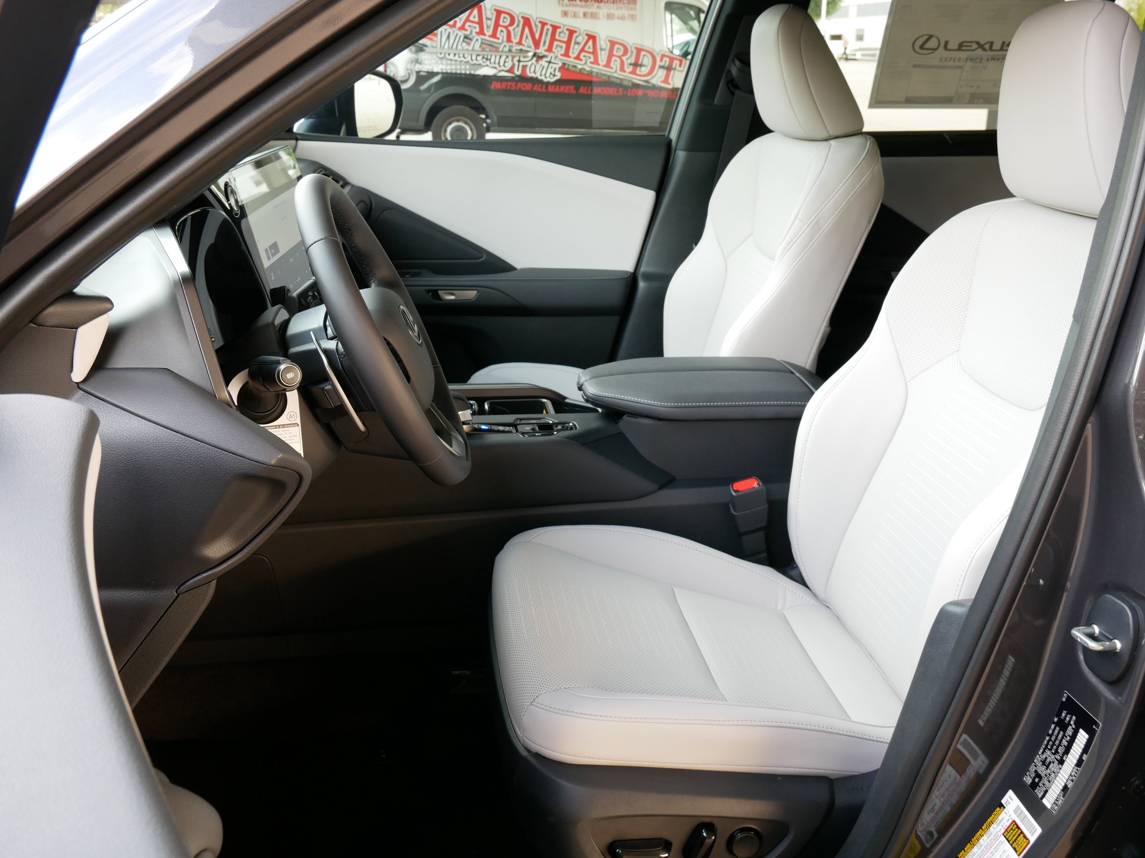 New 2026 Lexus TX 350 FWD image 2