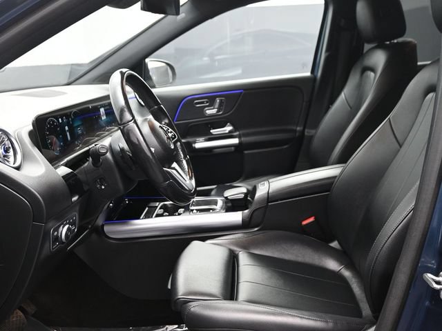Used 2023 Mercedes-Benz GLA 250 4MATIC w/ Premium Package image 12
