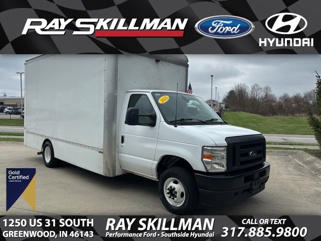 Certified 2025 Ford E-450 and Econoline 450 Super Duty w/ Driver's Safety Package