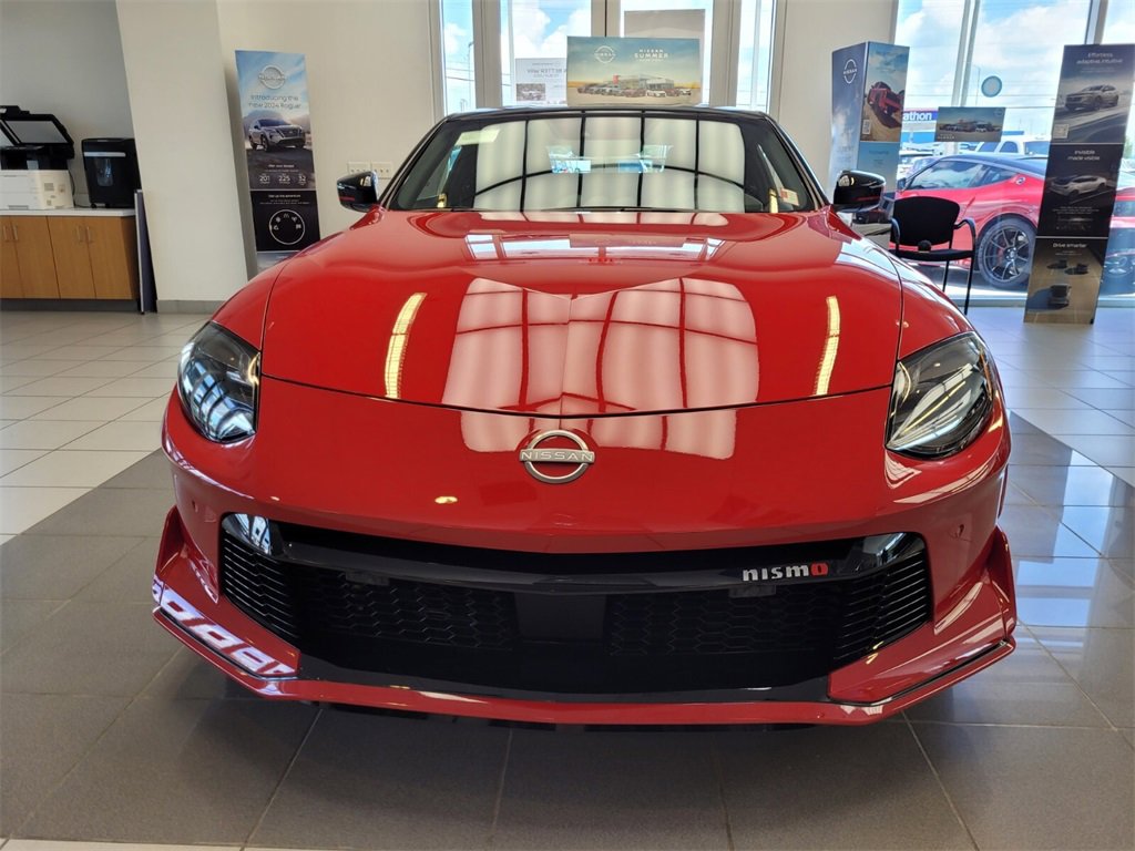 New 2025 Nissan Z NISMO w/ Floor Mat Package image 14