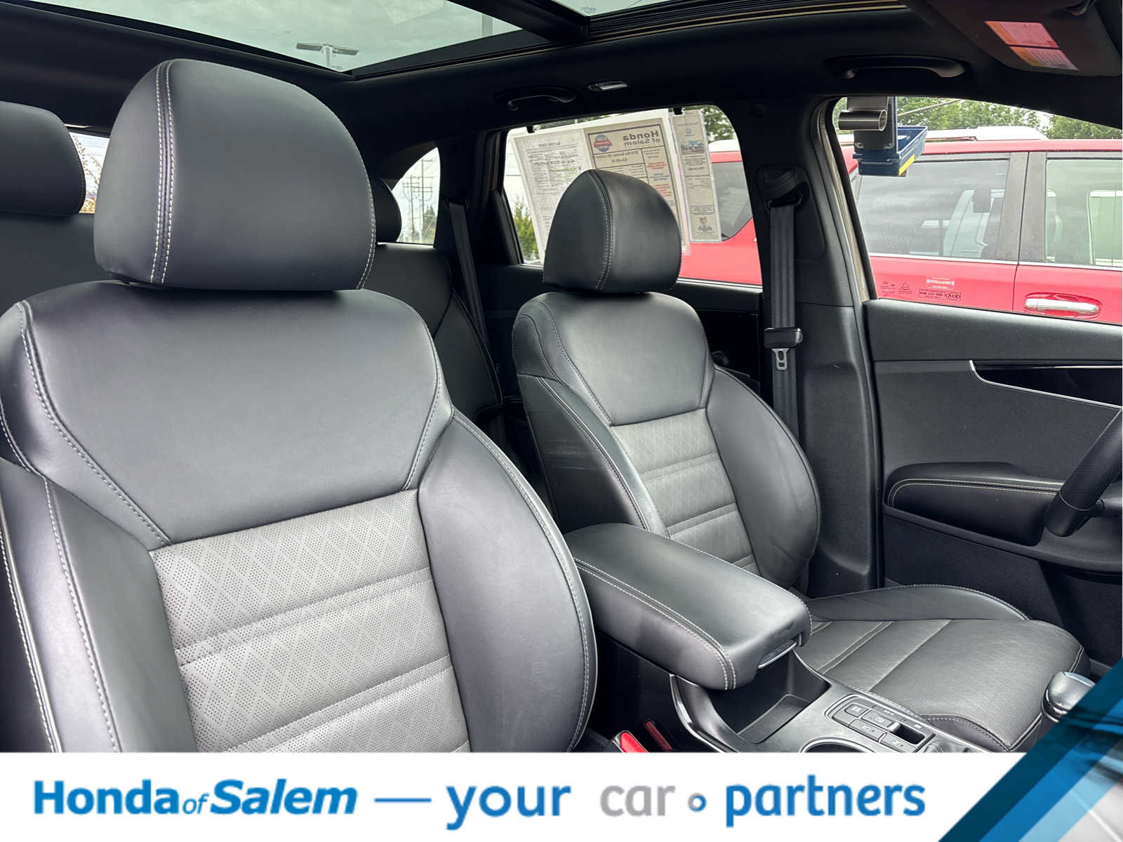 Used 2019 Kia Sorento SX AWD/4WD image 12