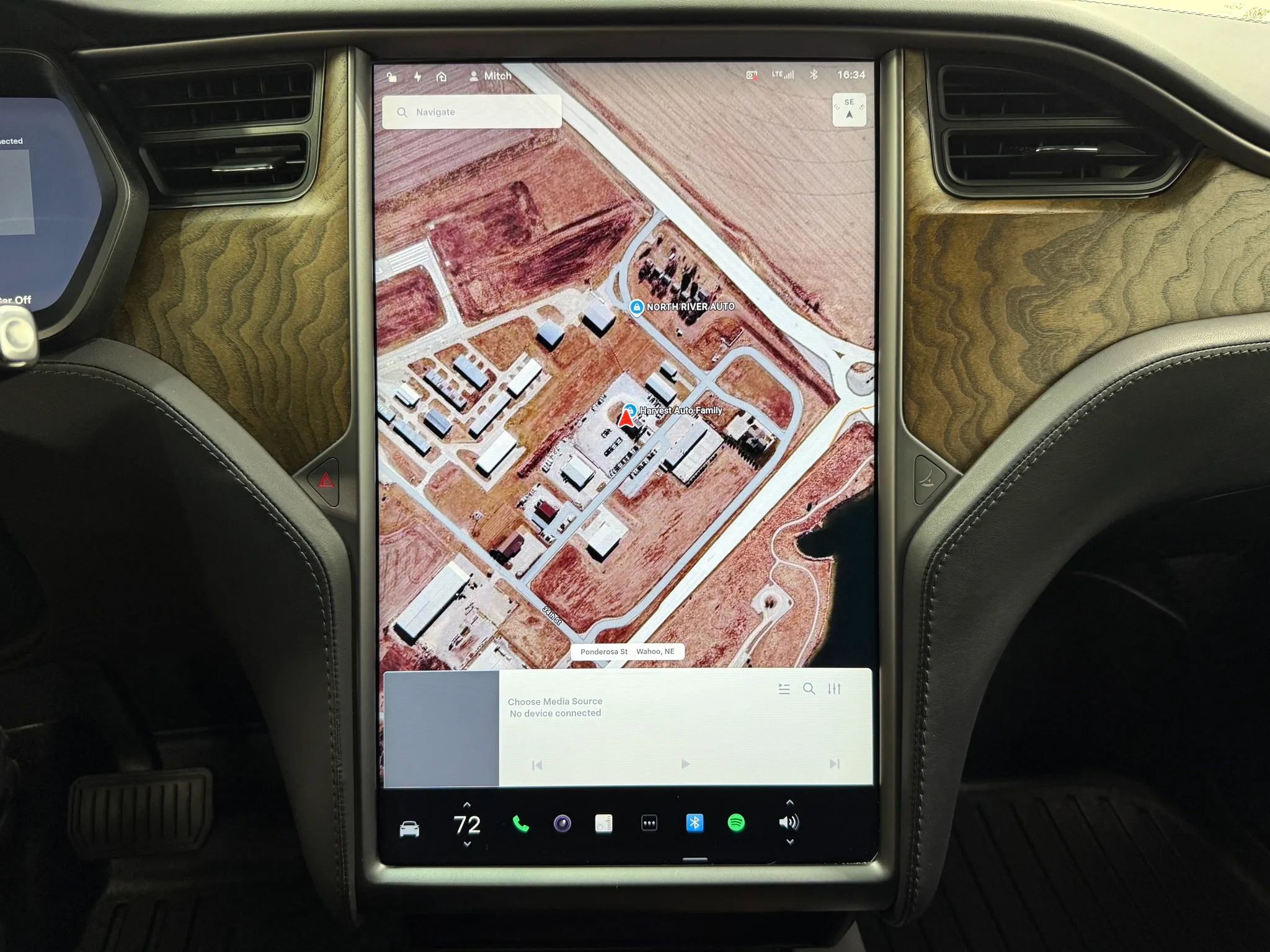 Used 2019 Tesla Model X 100D image 25