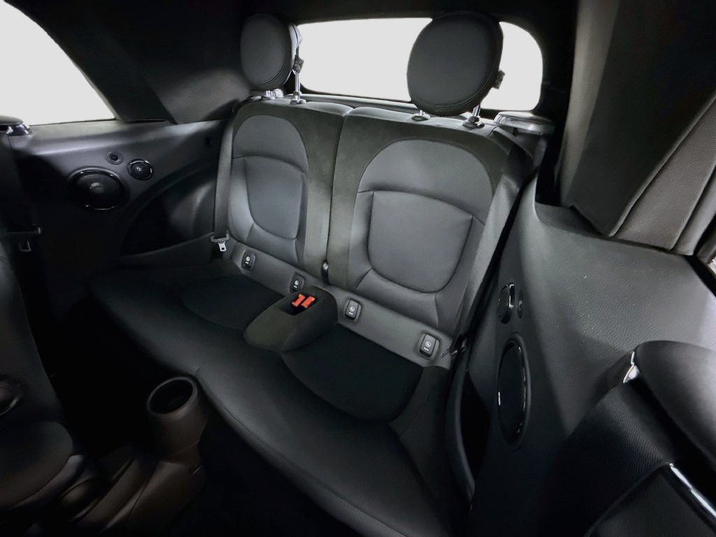 Certified 2024 MINI Cooper S FWD image 29
