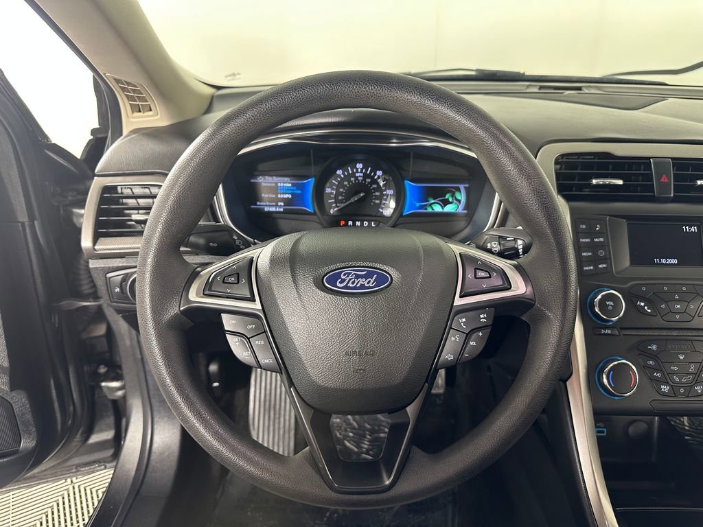 Used 2018 Ford Fusion S FWD image 21