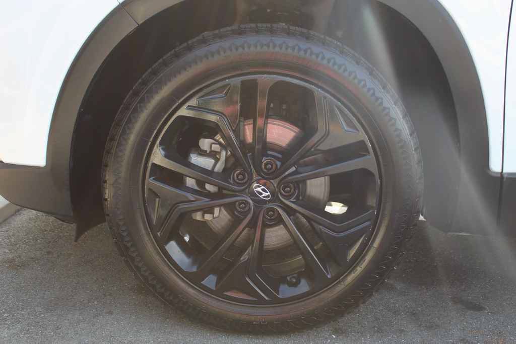 Used 2019 Hyundai Santa Fe Limited FWD image 32