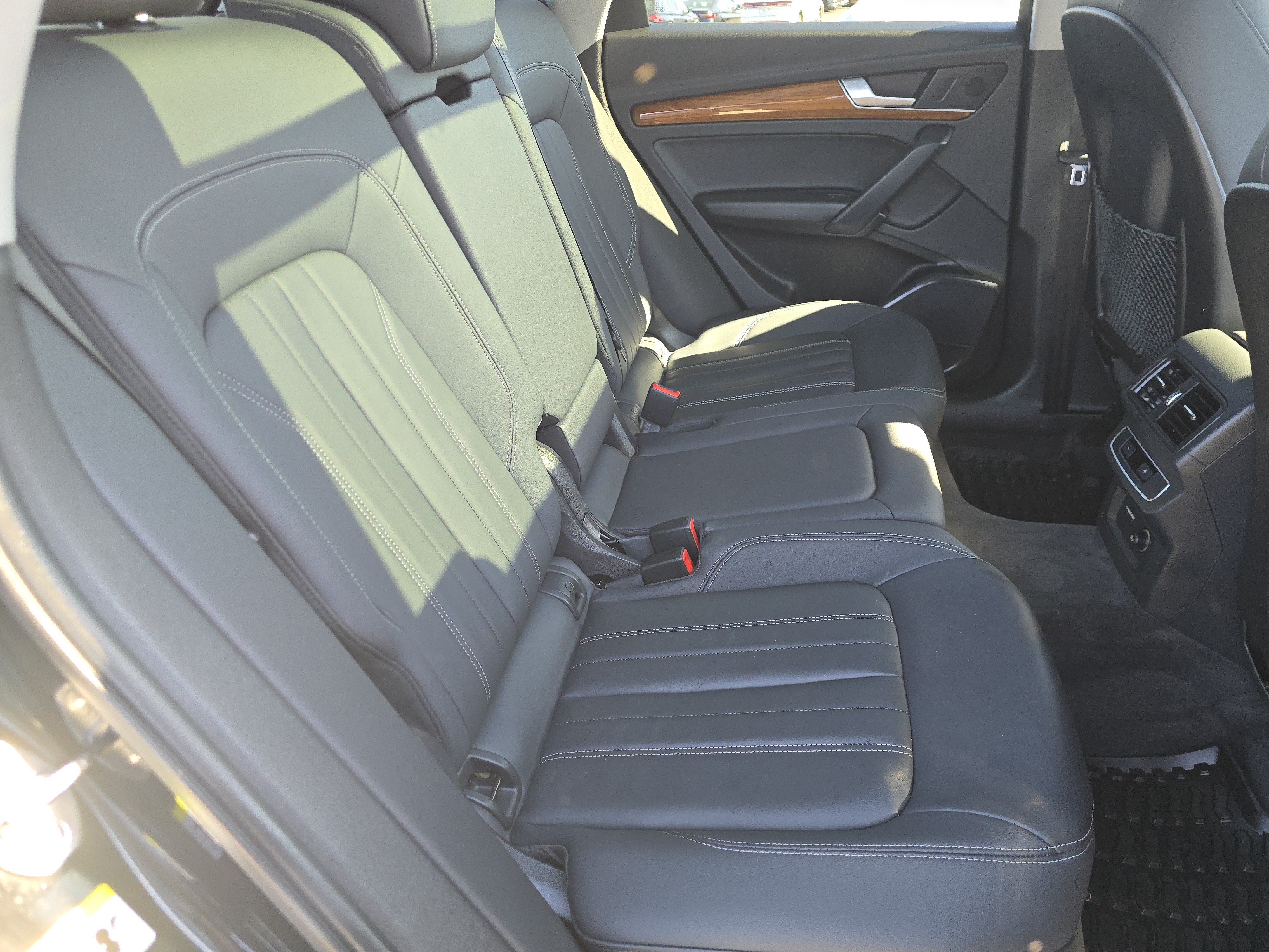Certified 2024 Audi Q5 2.0T Premium AWD/4WD image 17