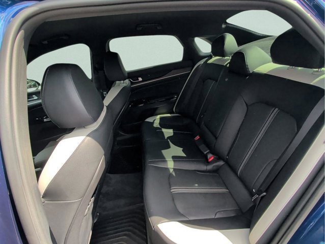 Used 2025 Kia K5 GT-Line image 18