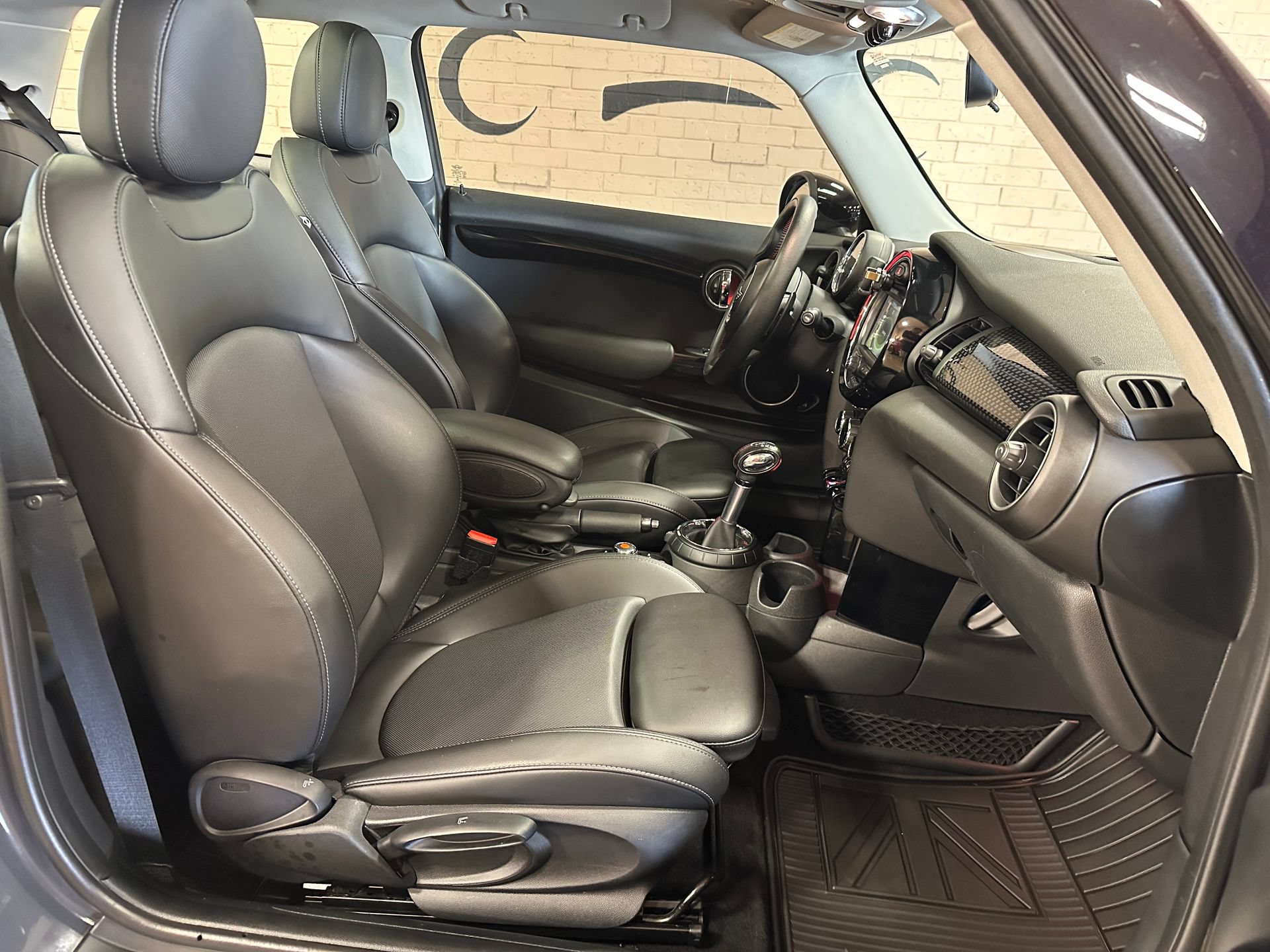 Used 2014 MINI Cooper S FWD image 21
