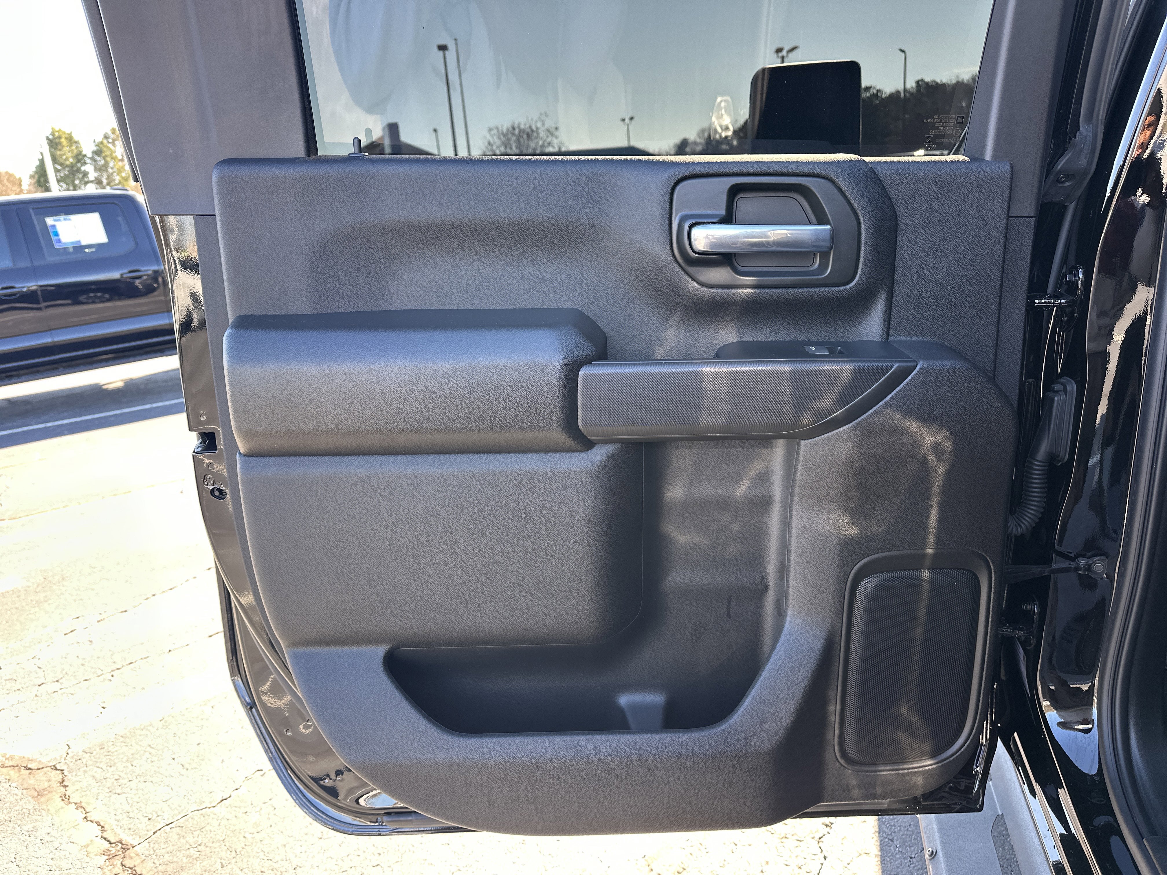 Certified 2025 Chevrolet Silverado 2500 Custom w/ Custom Value Package image 22