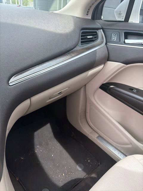 Used 2019 Lincoln MKC Reserve image 20