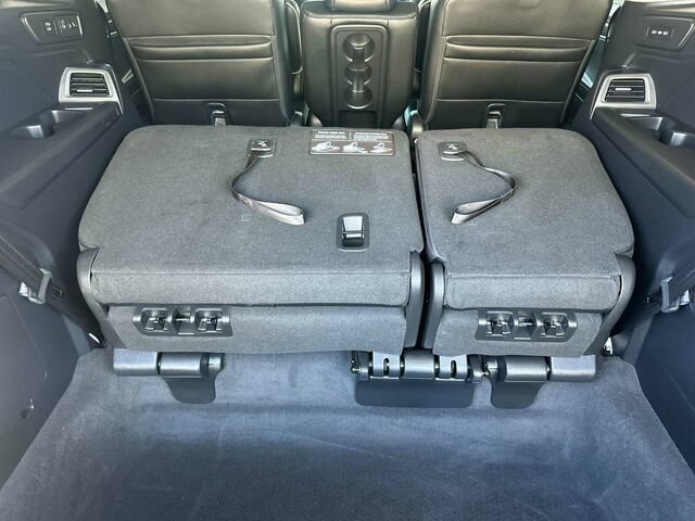 Used 2025 Honda Odyssey Elite image 19