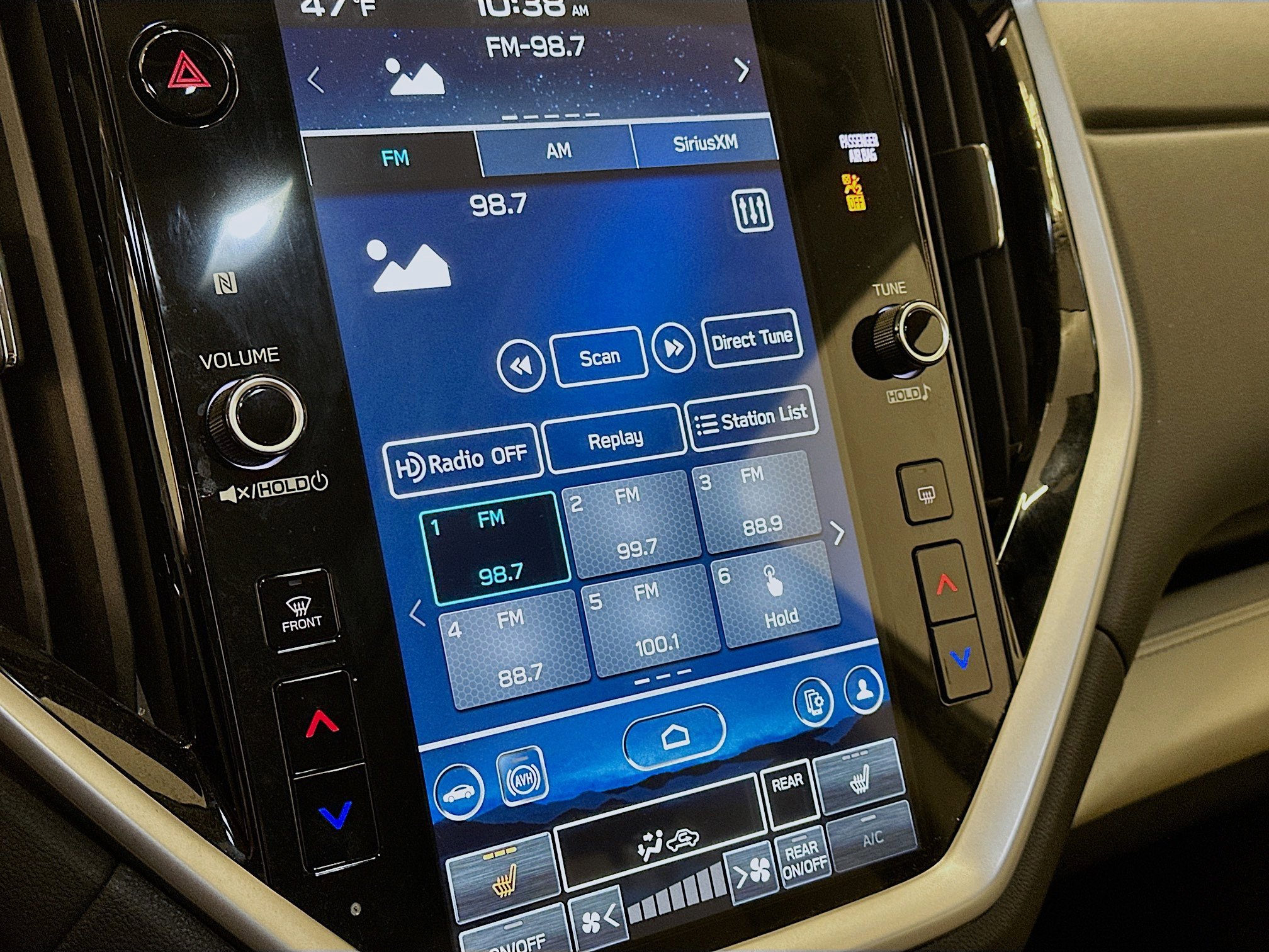 Used 2023 Subaru Ascent Limited w/ Technology Package image 21