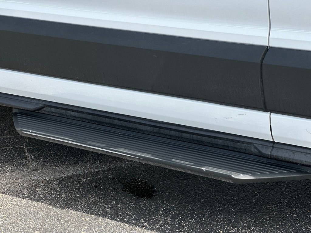 Certified 2023 Ford Transit 350 XLT image 19