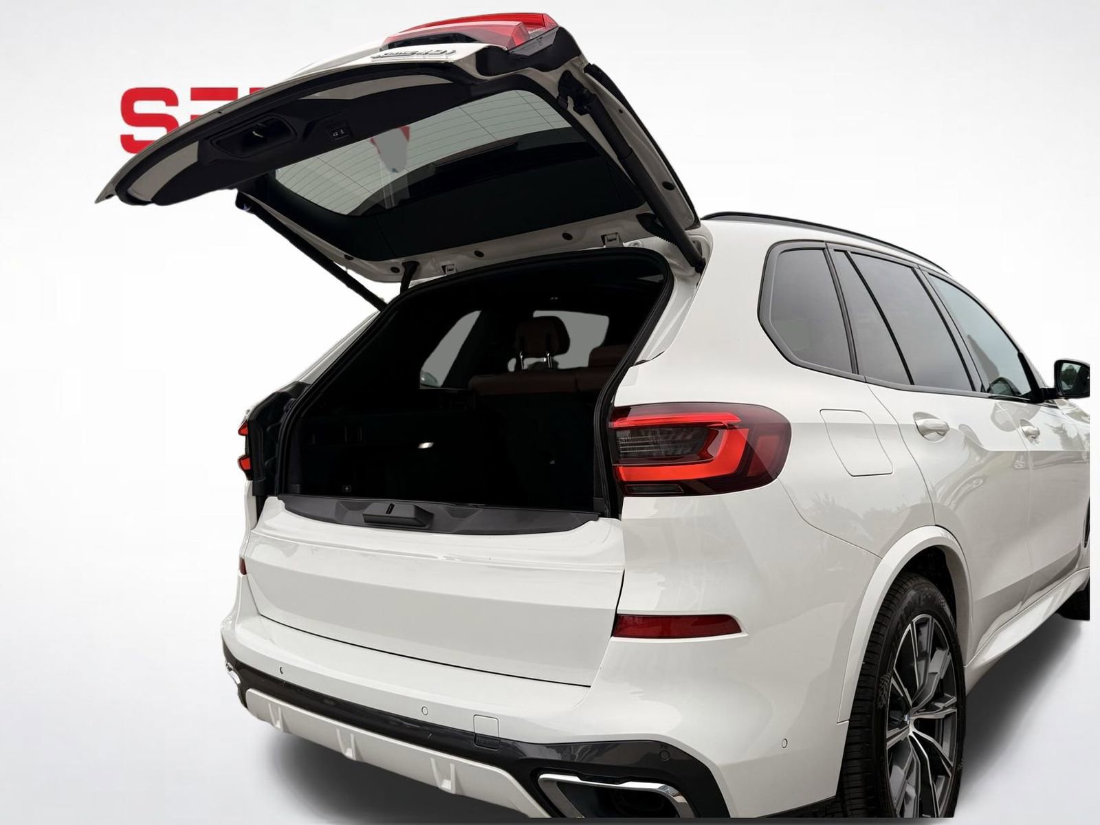 Used 2021 BMW X5 xDrive40i w/ M Sport Package image 49