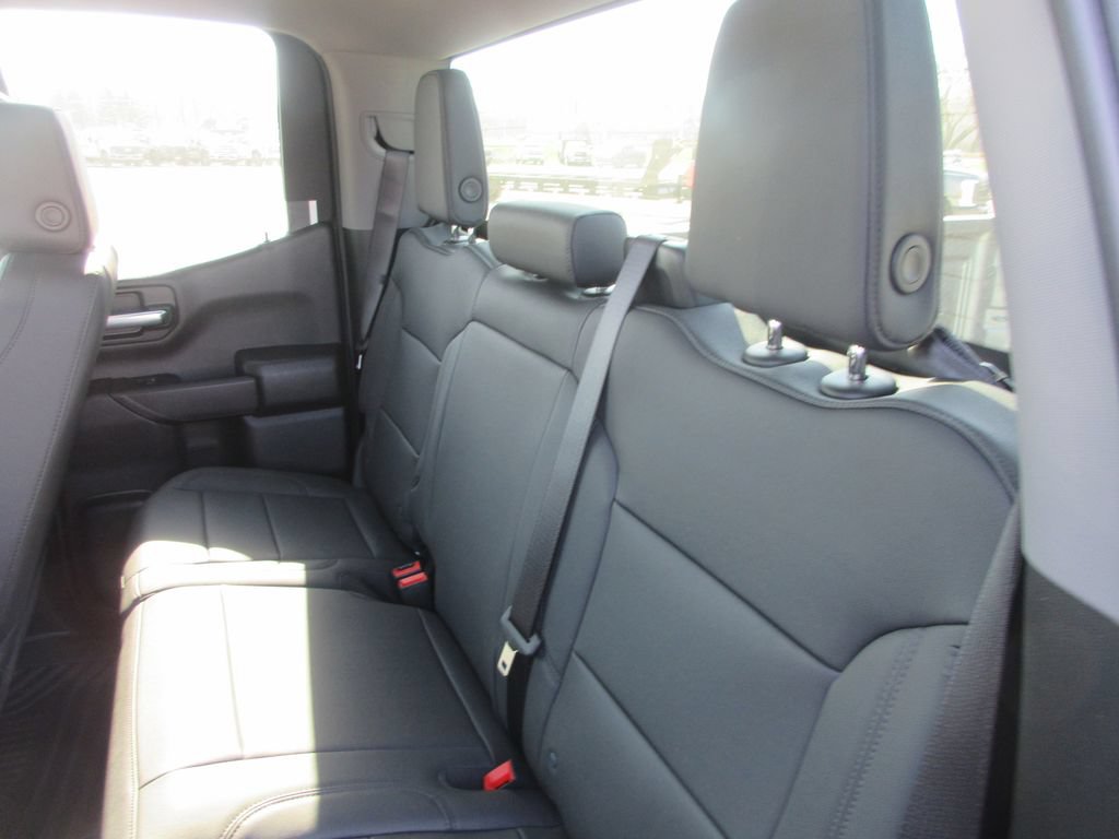 New 2026 GMC Sierra 1500 Pro w/ Pro Value Package AWD/4WD image 16