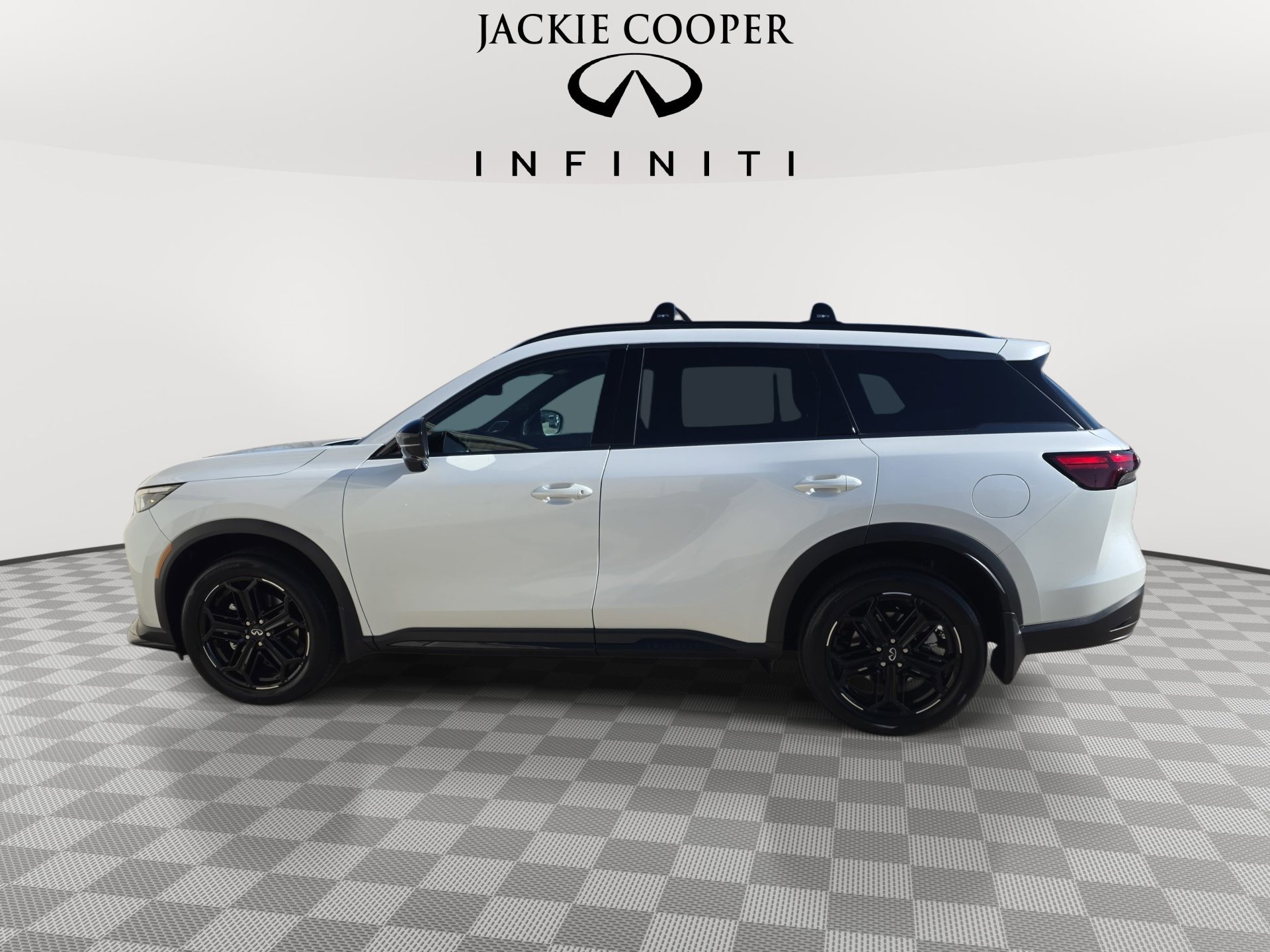 Certified 2026 INFINITI QX60 Sport w/ Dark Cargo Package AWD/4WD image 8