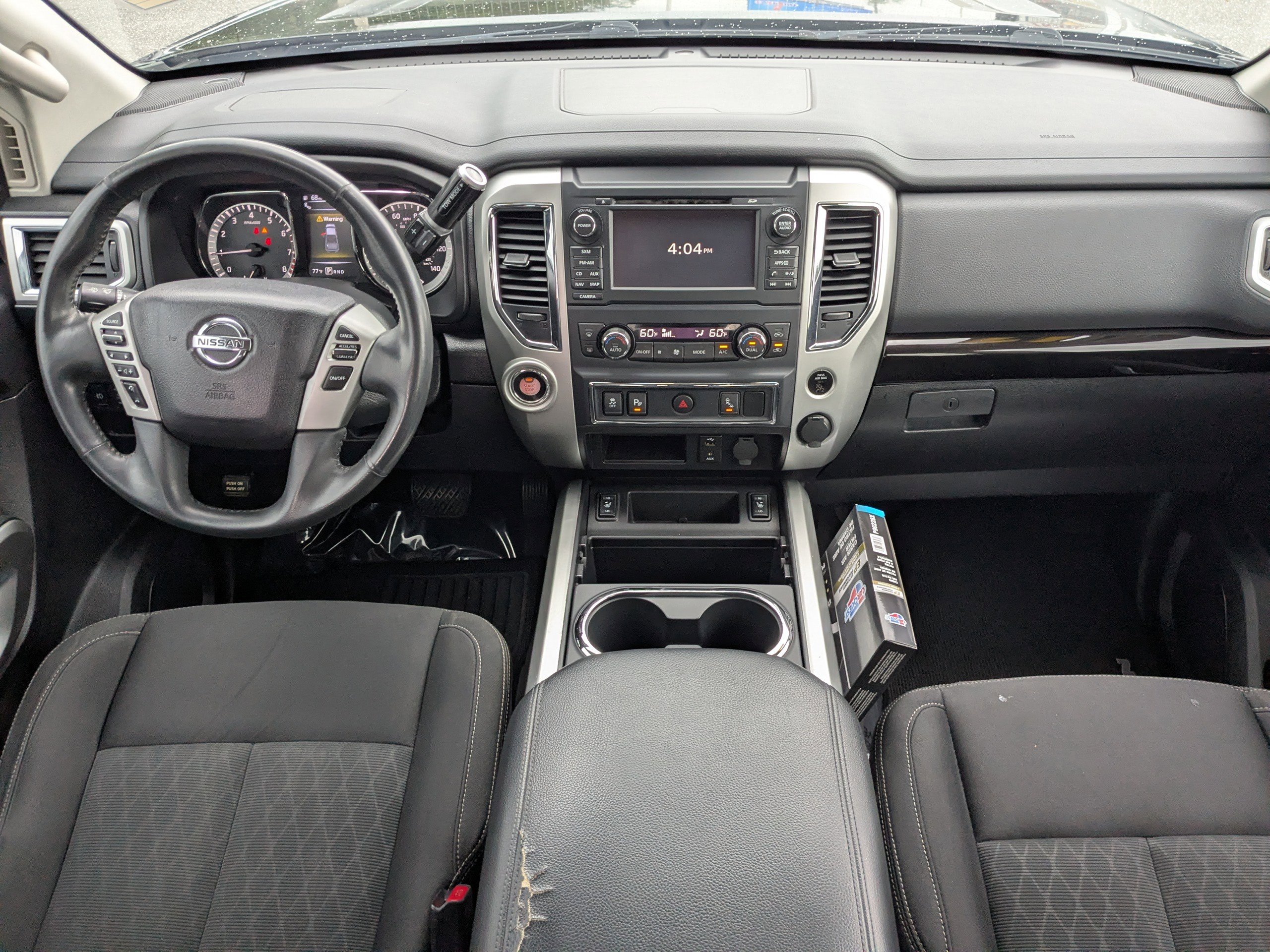 Used 2017 Nissan Titan SV RWD image 14